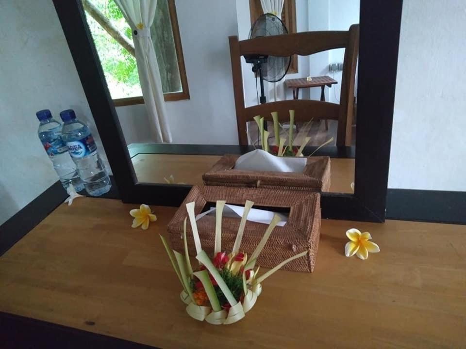 Omunity Bali Hotel Singaraja Exterior foto