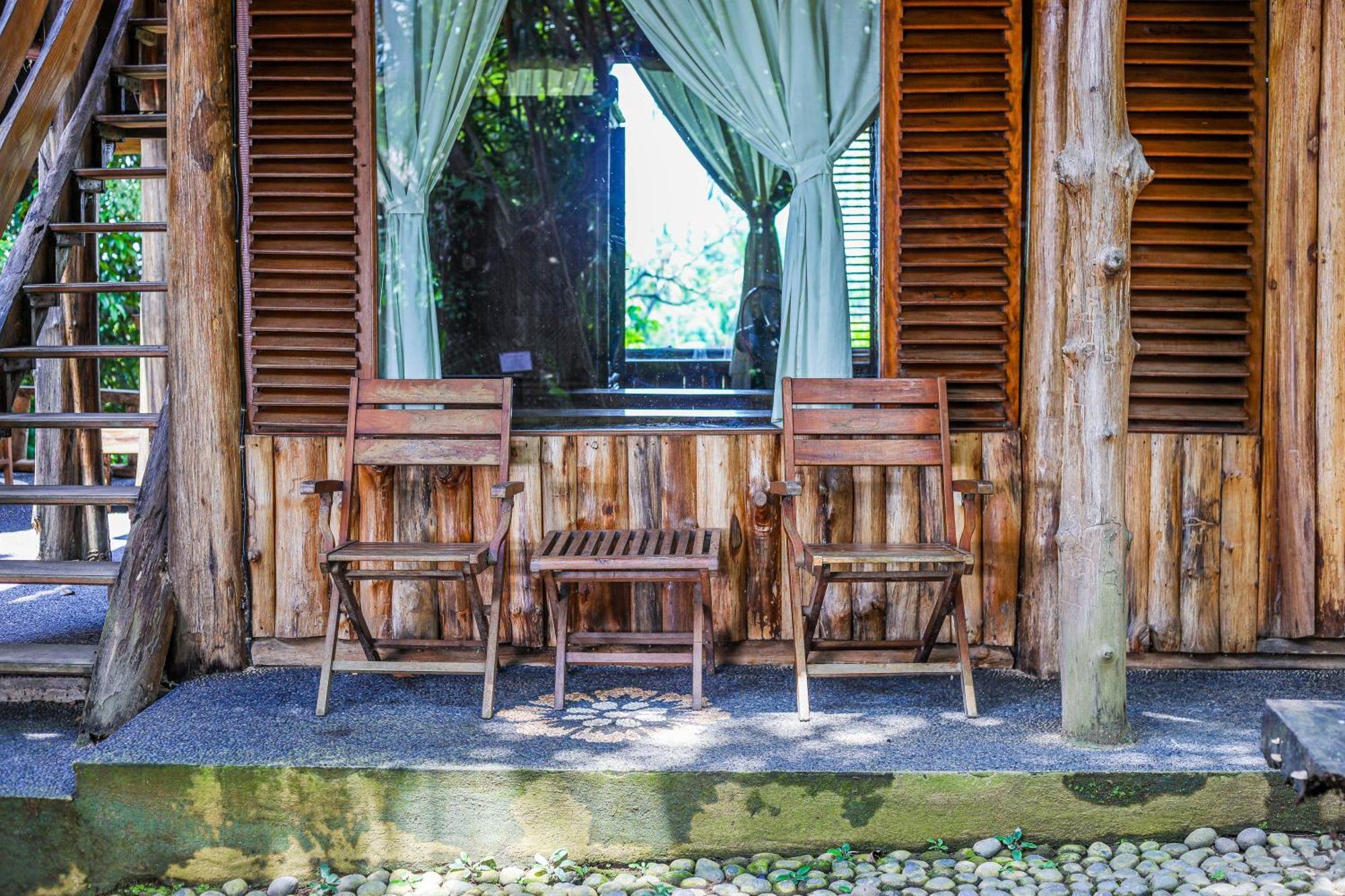 Omunity Bali Hotel Singaraja Exterior foto